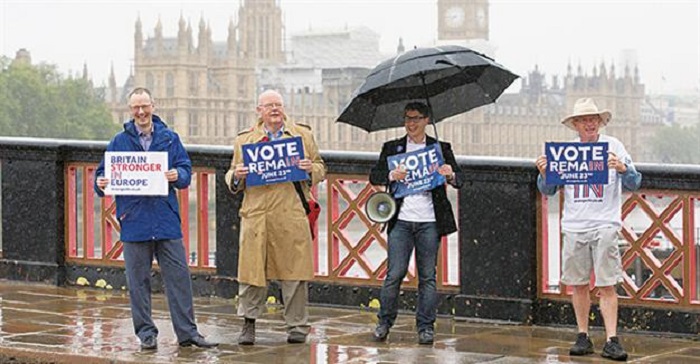 Muslim MP leaves pro-Brexit campaign over 